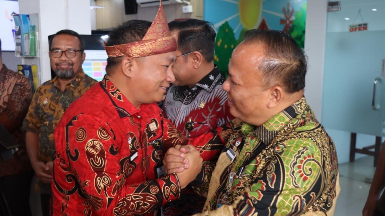 Serah Terima Jabatan Kadiv P3H Kemenkum Sumsel, Hendrik Pagiling Pamit Tugas