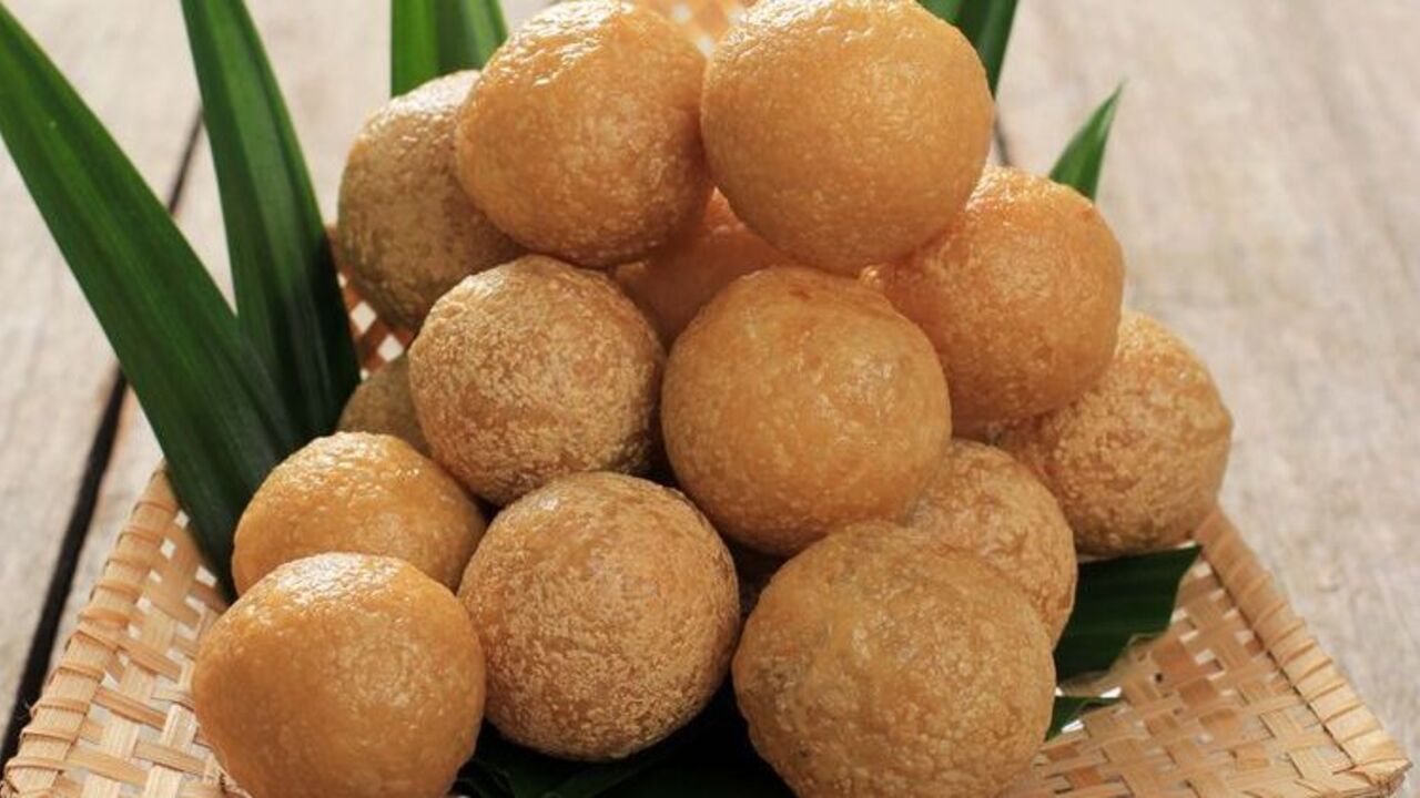 Tahu Bulat: Dari Jajanan Pinggir Jalan Menjadi Ikon Kuliner Kekinian