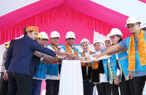 PLN Tuntaskan Elektrifikasi di Kecamatan Lindu Sulteng, 607 KK Kini Nikmati Listrik Andal 24 Jam Nonstop