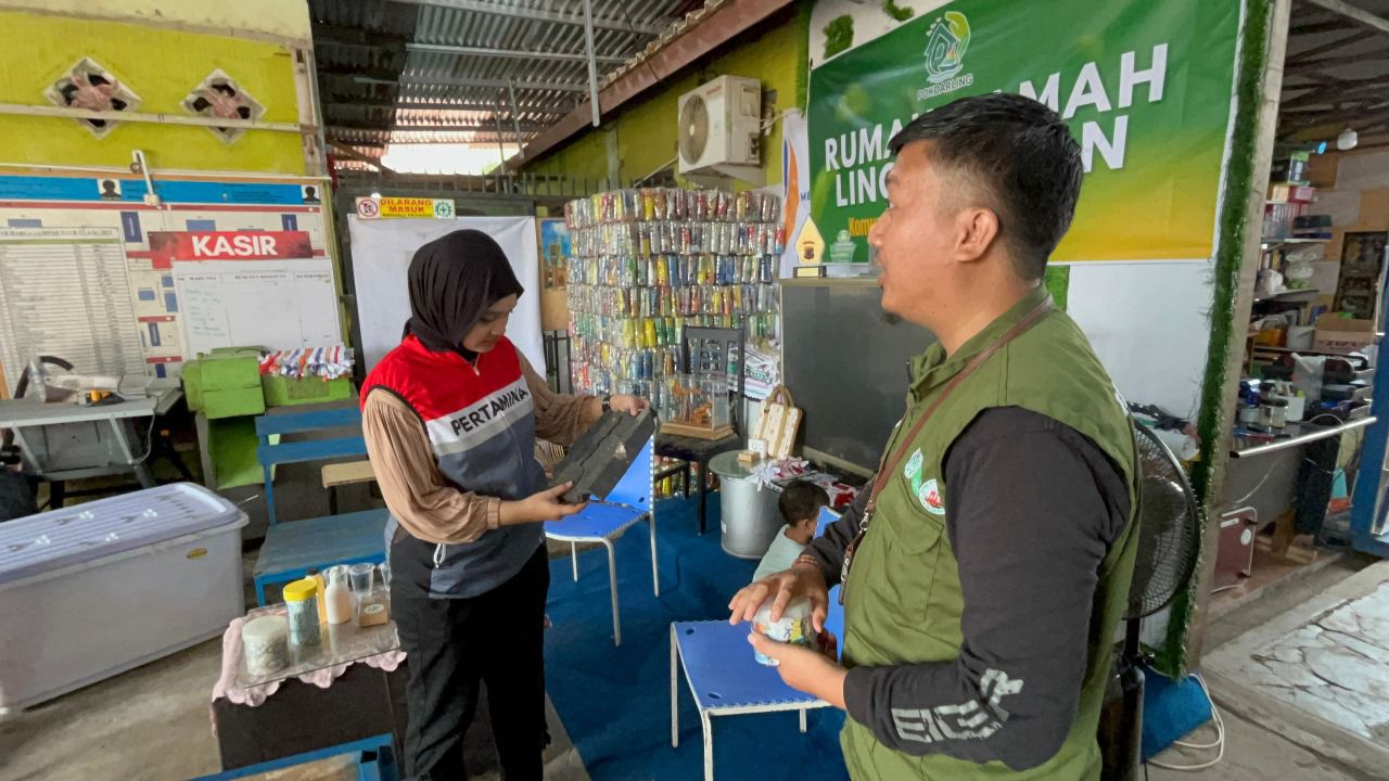 Dorong Circular Economy, Pertamina Gandeng Bank Sampah Induk Sumsel Kelola Sampah Jadi Produk Bernilai