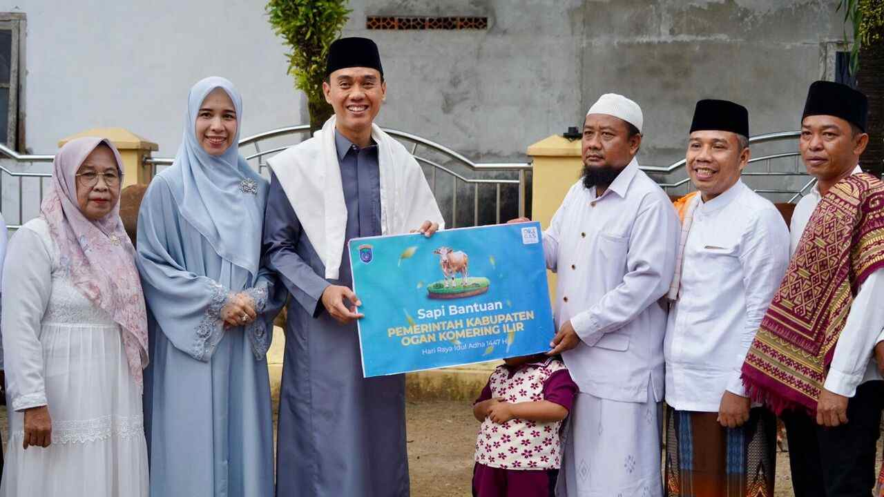 ASN OKI Tebar 60 Hewan Kurban untuk Warga Kurang Mampu