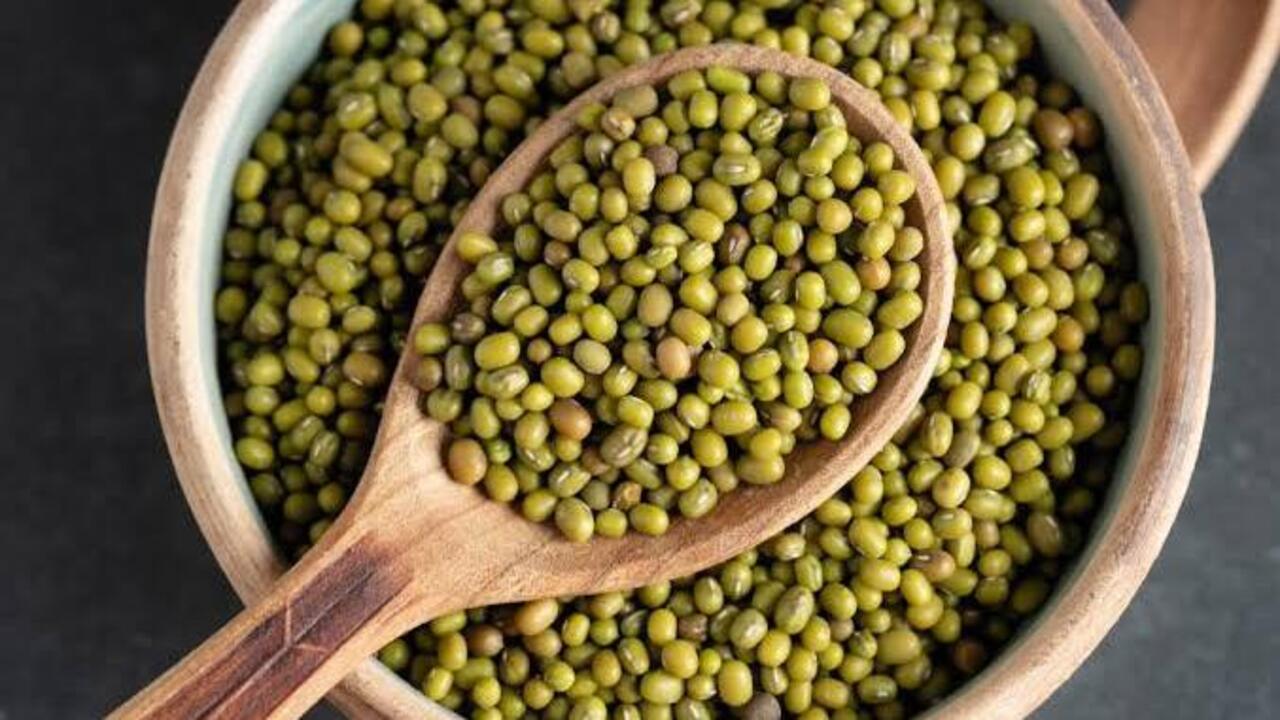 Mendukung Kehamilan dengan Asam Folat dari Kacang Hijau