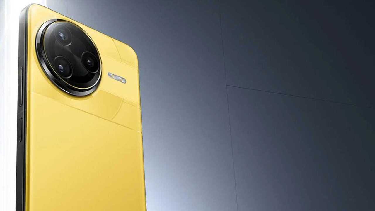 POCO F8 Ultra Hadir dengan Layar OLED 6.9 Inci 1.5K, Cocok untuk Gaming dan Streaming