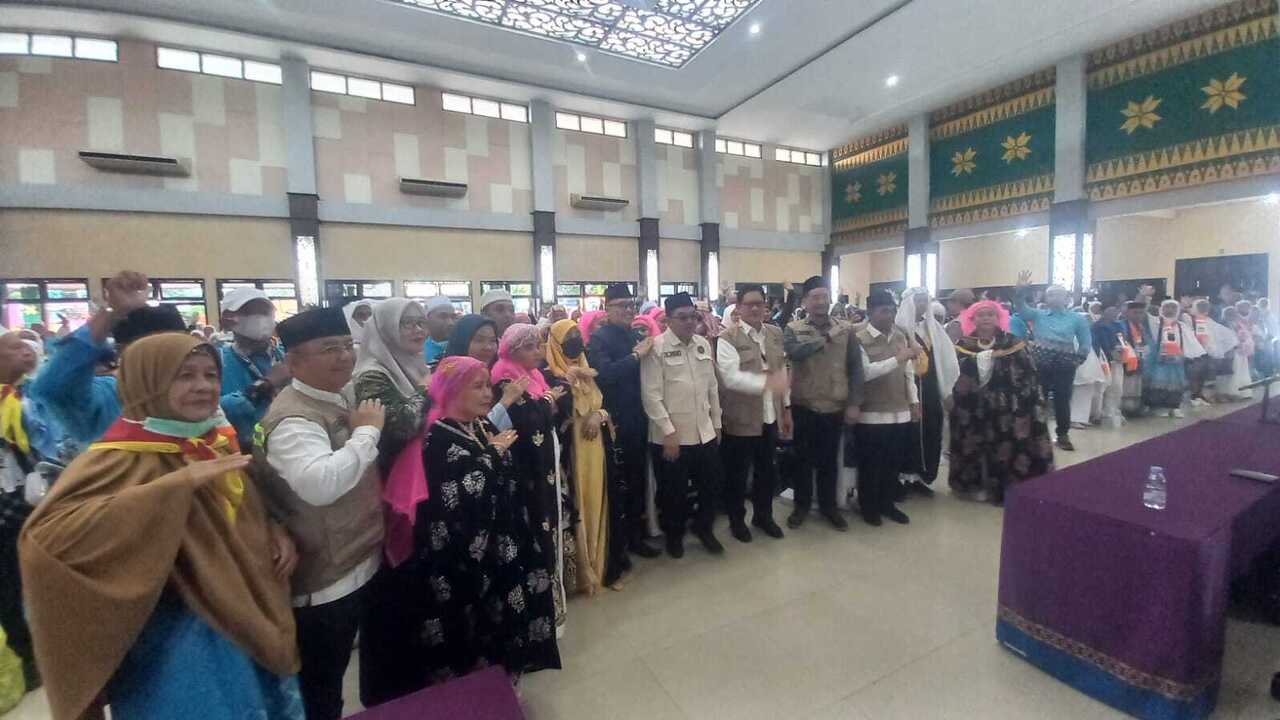 Jemaah Haji OKI Kloter 10 Dijadwalkan Pulang Tanggal 15 Juni Ini!