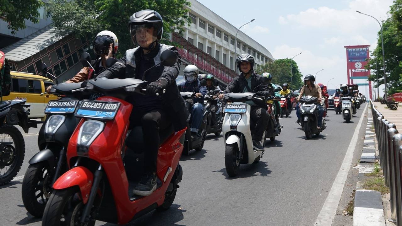 Baru Beralih ke Motor Listrik? Ini 5 Tips #Cari_Aman dari Astra Motor Sumsel