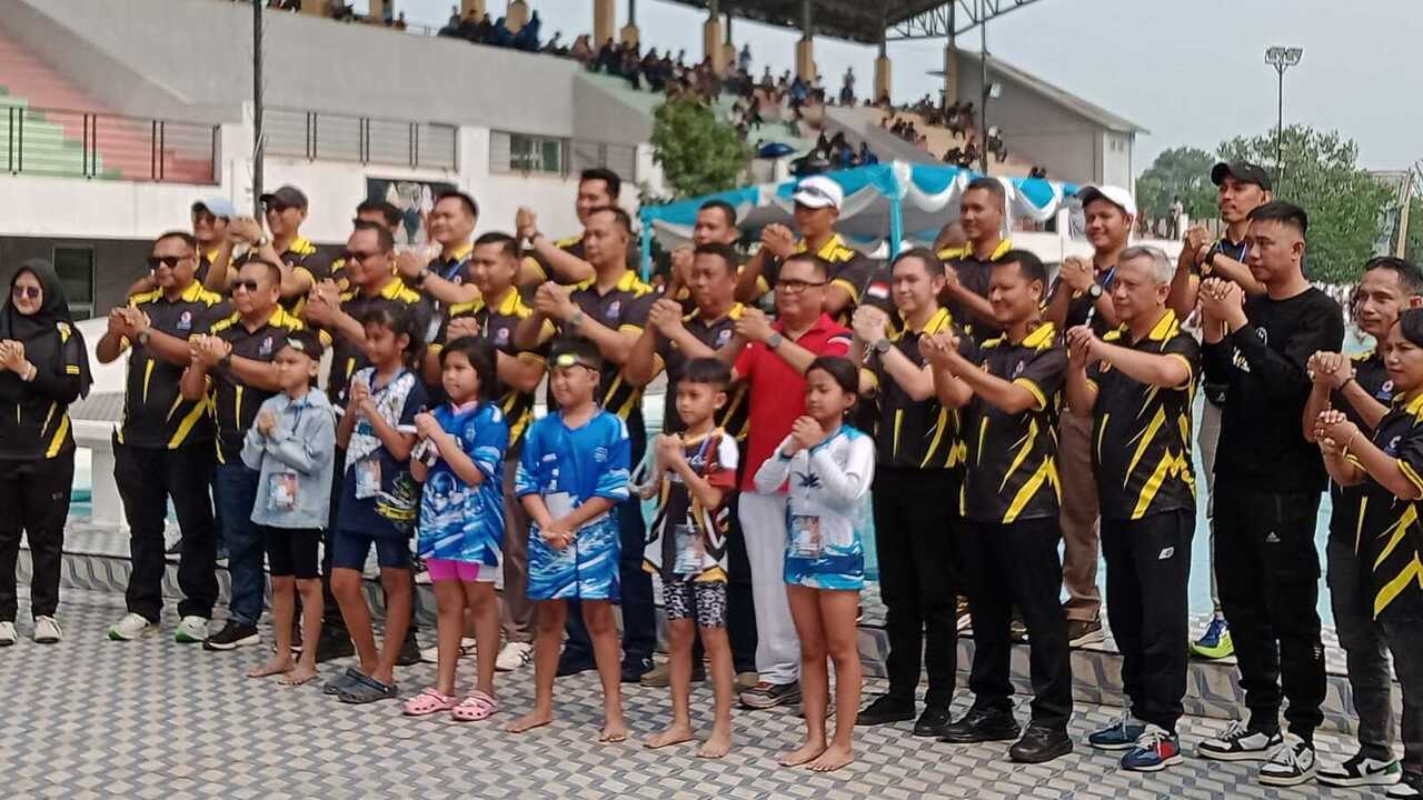 Ratusan Atlet Ramaikan Fun Swimming Kapolres Cup