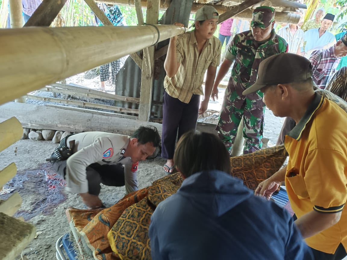 Anak Kandung Tega Bunuh Ayahnya, Ini Penyebabnya