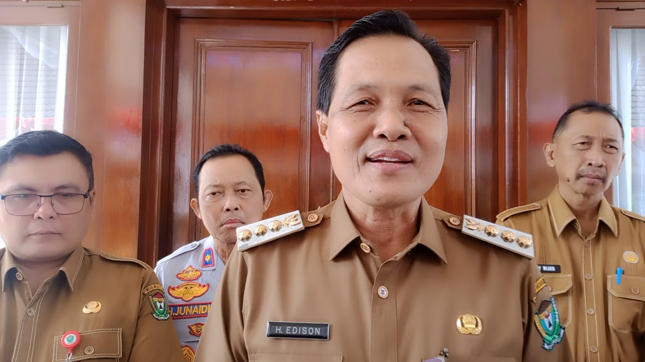 Siaga Banjir, Edison Imbau Kades Aktif Komunikasi