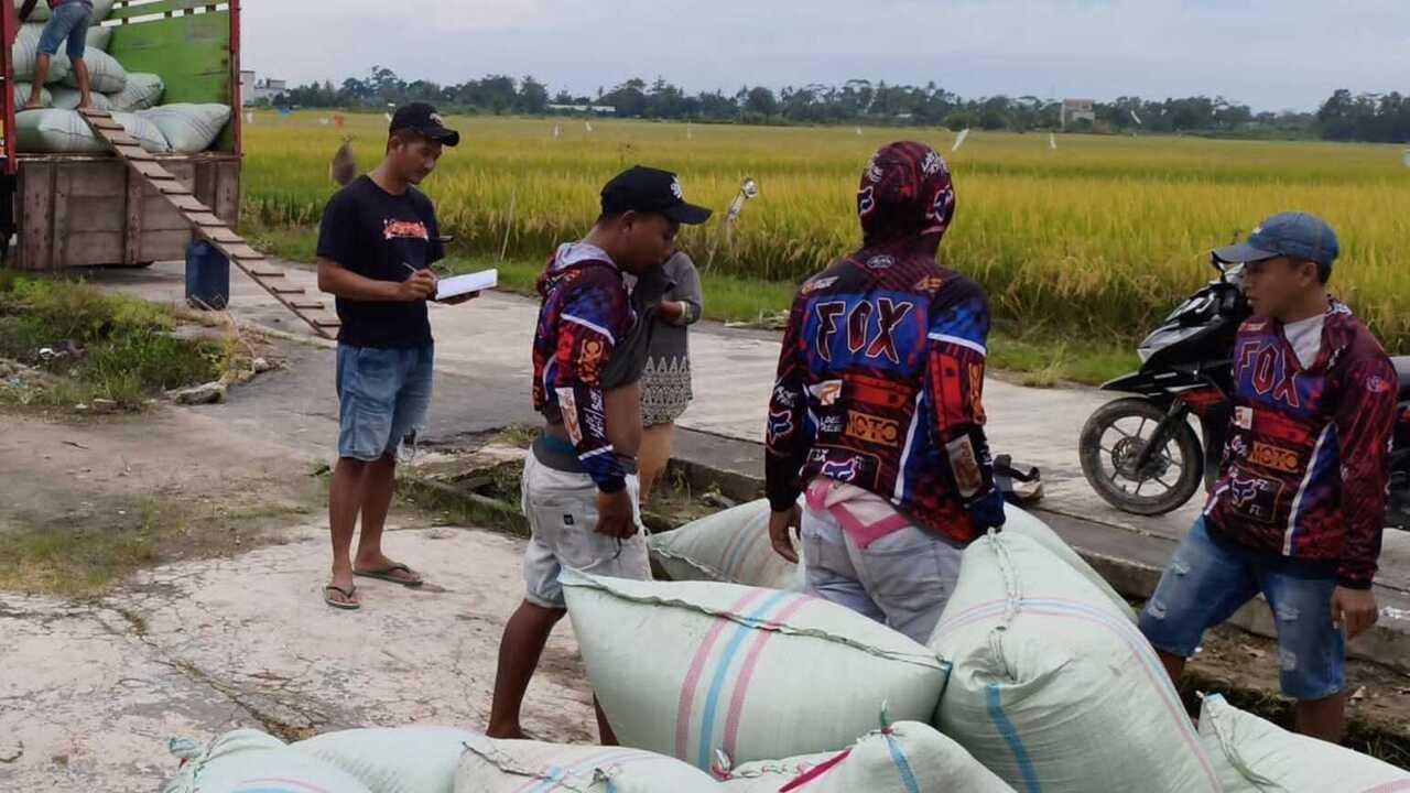 Bulog Data 162.842 Penerima Bantuan Pangan di OKU Raya