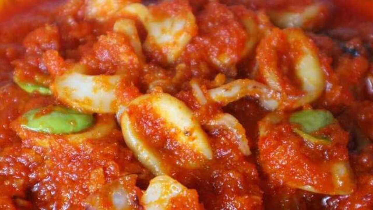 Kuliner Sambal Cumi : Perpaduan Pedas dan Lezat yang Menggugah Selera