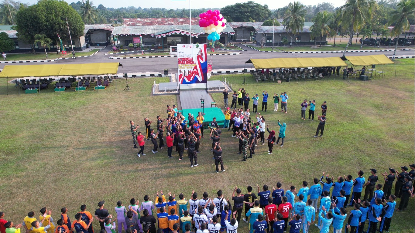 Sambut HUT RI Ke 78, Puslatpur Kodiklatad Gelar Turnamen Futsal Pelajar