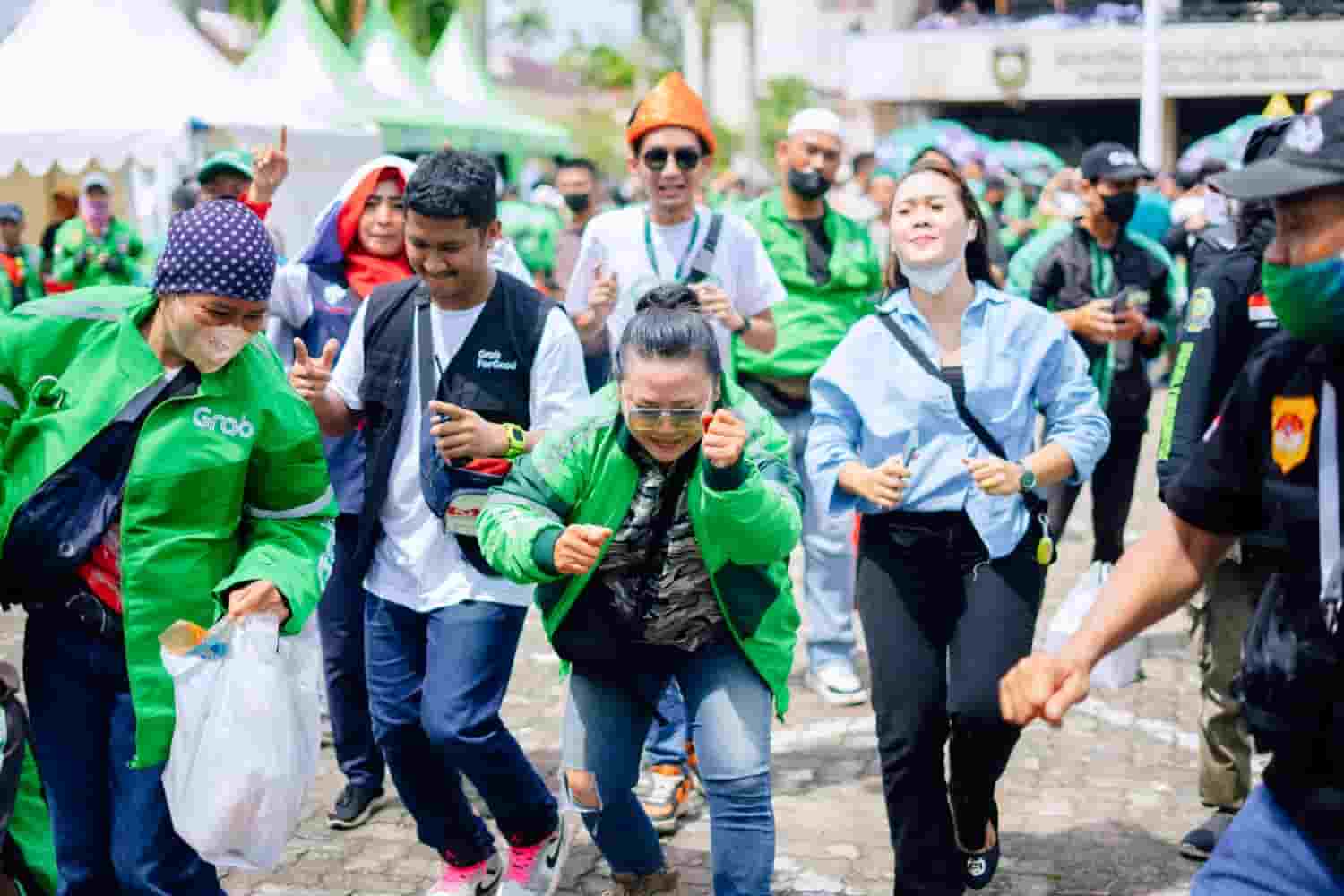 1.000 Lebih Mitra Grab di Palembang dan Keluarga Ikut HAJATAN Akhir Tahun, Begini Keseruannya!