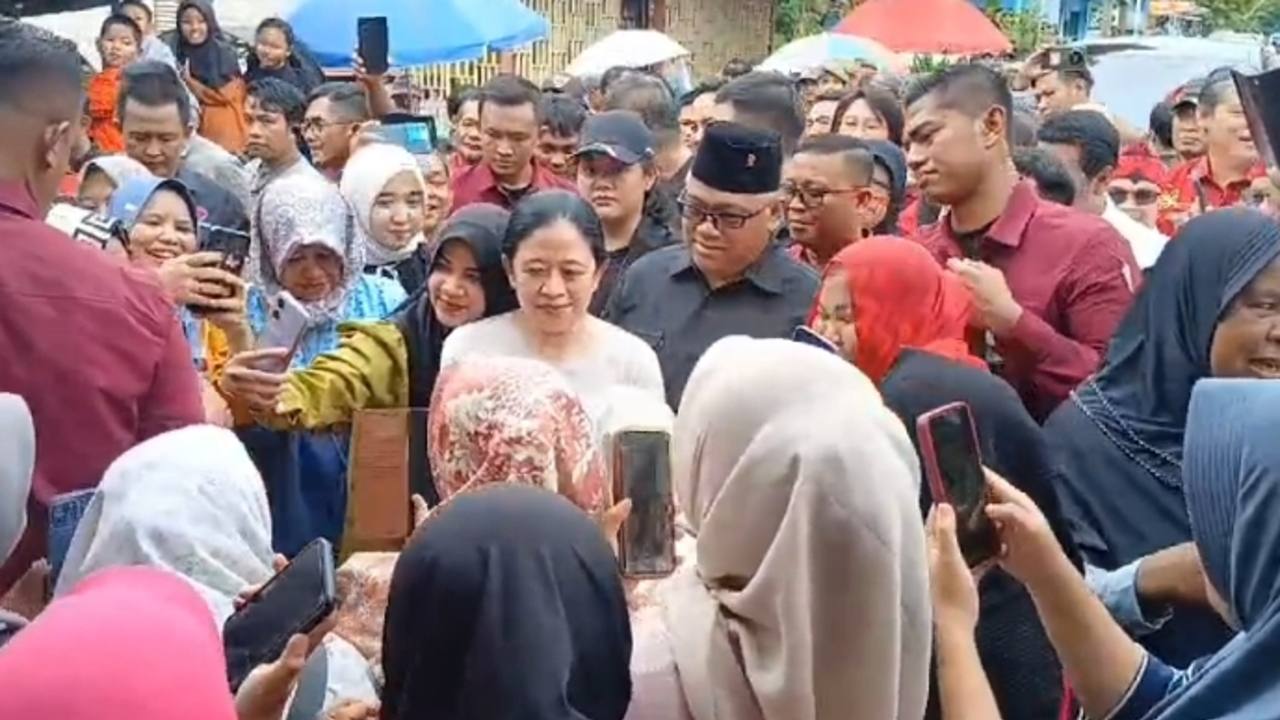 Puan Maharani Pulang Kampung Disambut Ribuan Warga Tanjung Raman