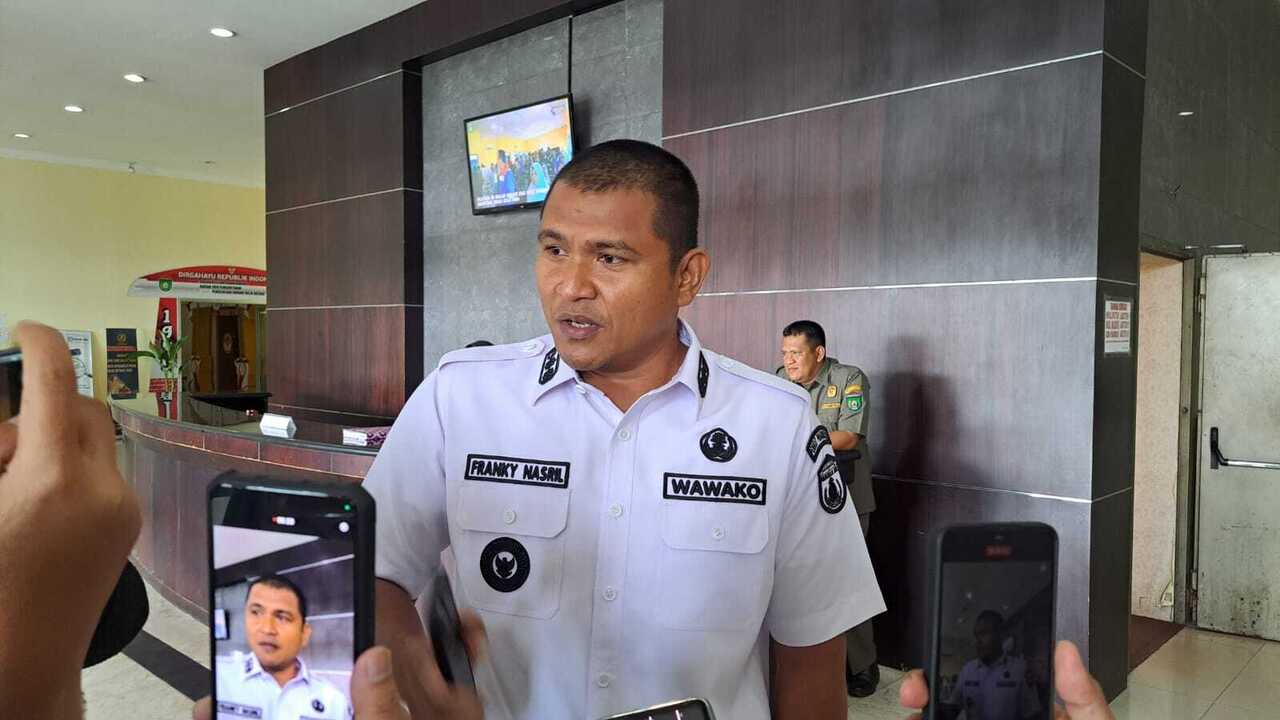 Tindak Lanjut Rekomendasi DPRD Prabumulih, Wawako Turun Langsung Cek Kerusakan Kantor Lurah Prabujaya