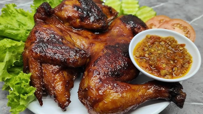 Ayam Bakar 1 Ekor : Sajian Tradisional yang Tetap Jadi Primadona Kuliner Nusantara