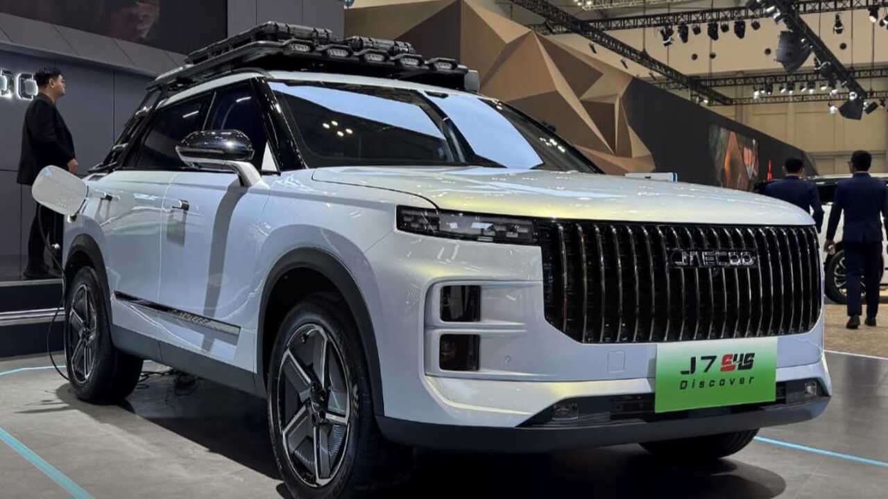 Jaecoo J7 SHS Resmi Dijual, Ini Lawan Baru Chery Tiggo 8 CSH!