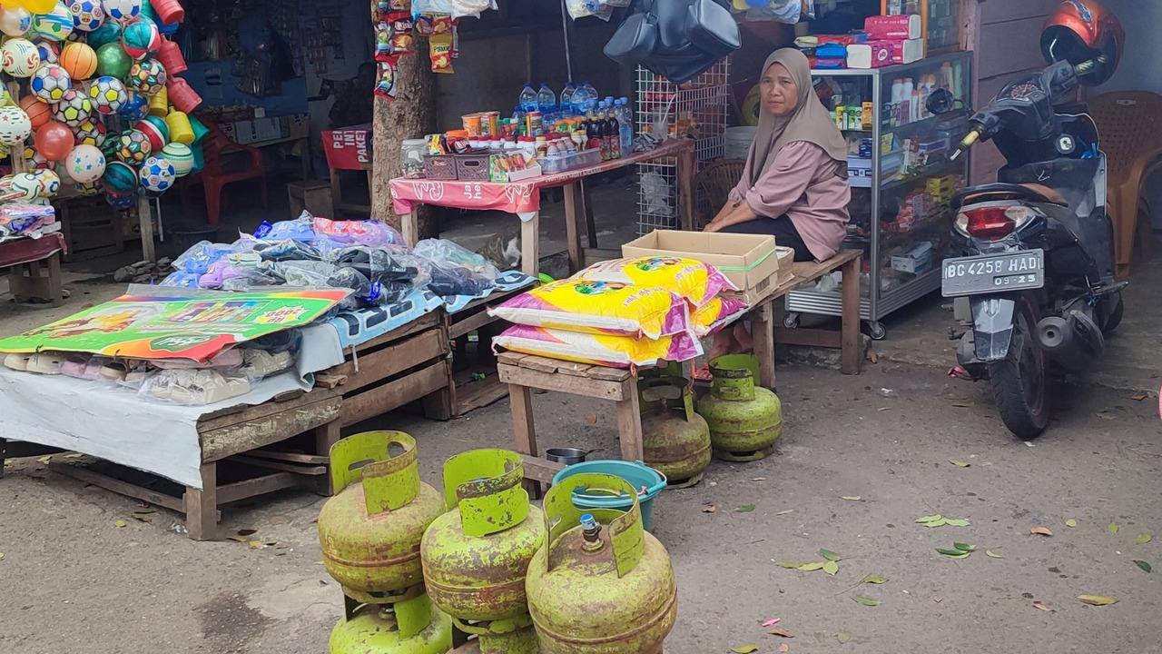 Harga Masih Tinggi : LPG 3 kg Sudah Kembali Beredar Dipasaran, Begini Respon Emak-Emak !