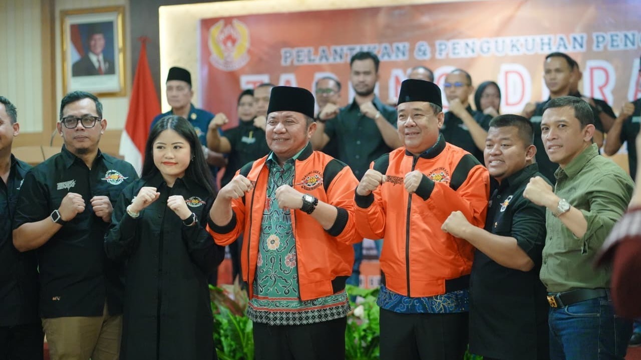 Tarung Derajat Sumsel Dikukuhkan, Herman Deru Dorong Pembinaan Atlet Berkarakter.