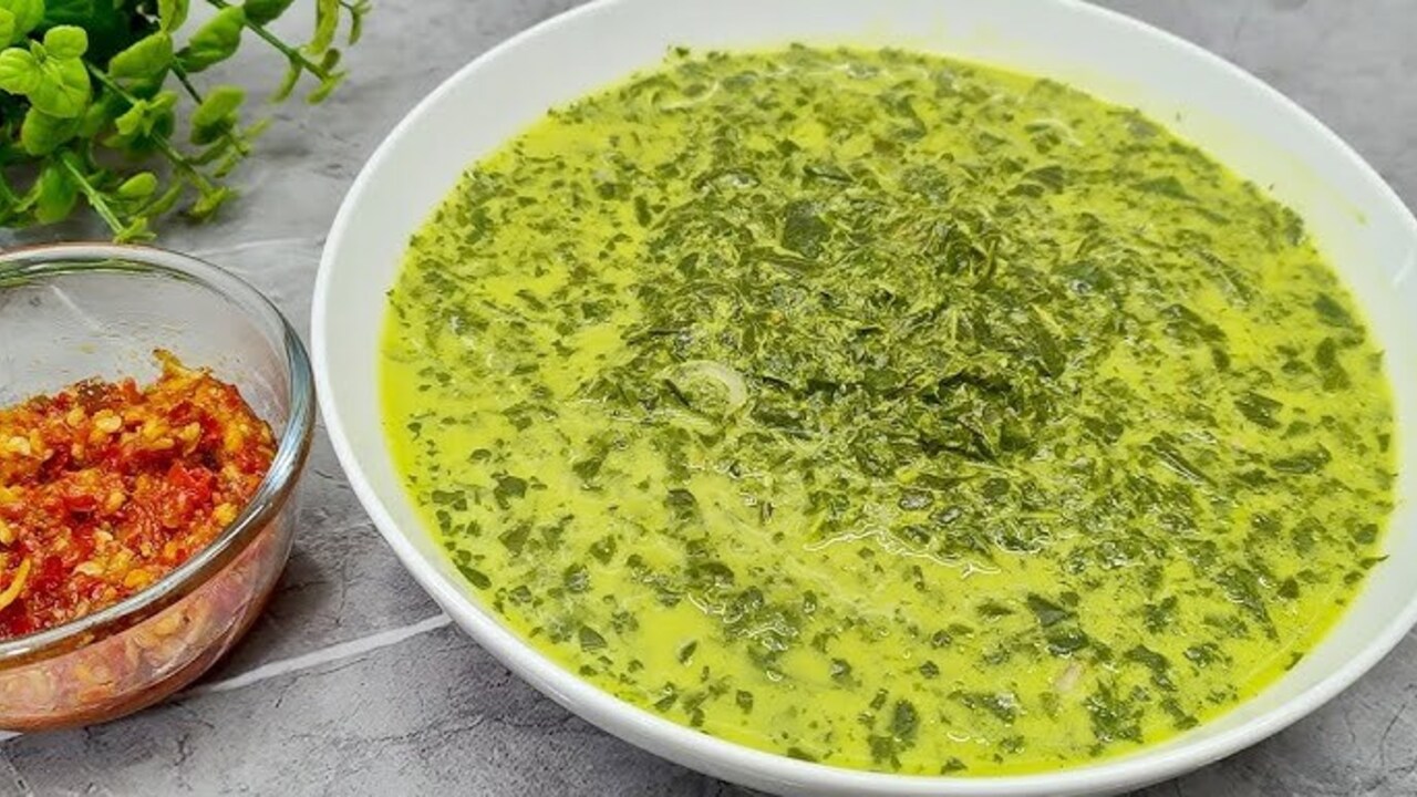 Daun Ubi Tumbuk, Kuliner Tradisional yang Tetap Digemari