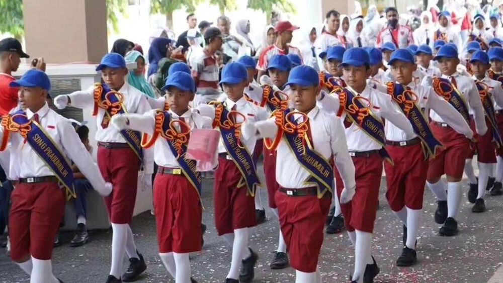 Ribuan Pelajar SD dan SMP di Prabumulih Ikut Lomba Gerak Jalan HUT RI ke 79