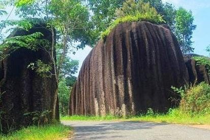 Pantai Penyusuk dan Pantai Romodong, Wisata Dengan Pesona Indah di Pulau Timah, Ada Gerbang Menuju Surga