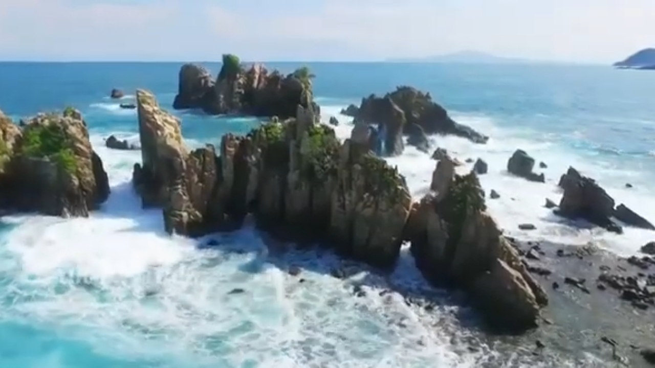 Pantai Ini Ada di Lampung: Salah Satu Wisata Alam yang Unik di Indonesia!