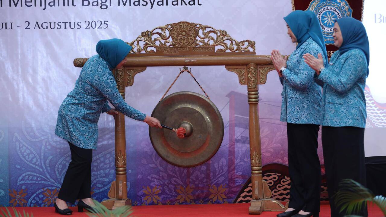 PKK Pusat Gandeng PKK Sumsel Gelar Pelatihan Menjahit bagi Ibu Rumah Tangga