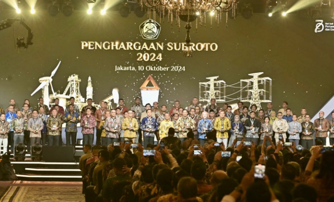 PLN Raih Penghargaan Terbanyak Subroto Award 2024 dari Kementerian ESDM