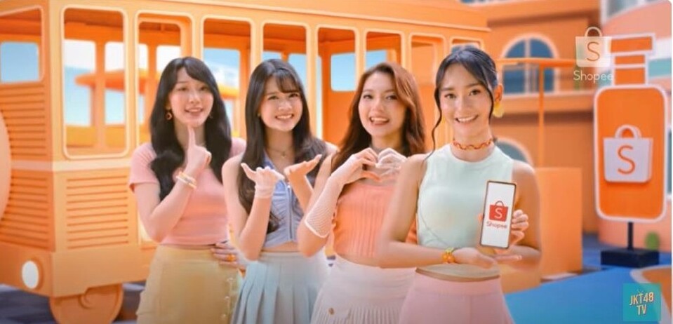 Nggak Cuma Menggemaskan, MV Terbaru JKT48 x Shopee “Lebih Hemat, Lebih Cepat” Bikin Pingin Dinyanyiin Terus