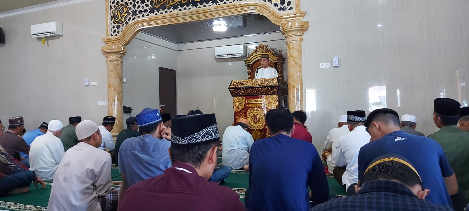 Bahaya! Simak Larangan yang Harus Diperhatikan  saat Khatib Khutbah Jumat