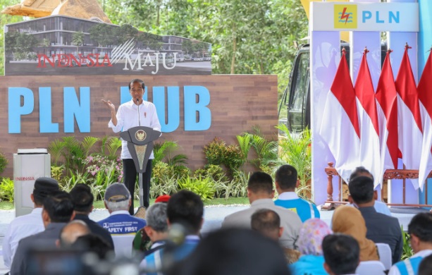 Presiden Jokowi Tandai Pembangunan PLN Hub, Pusat Ekosistem Transisi Energi dan Layanan Digital di Jantung IKN