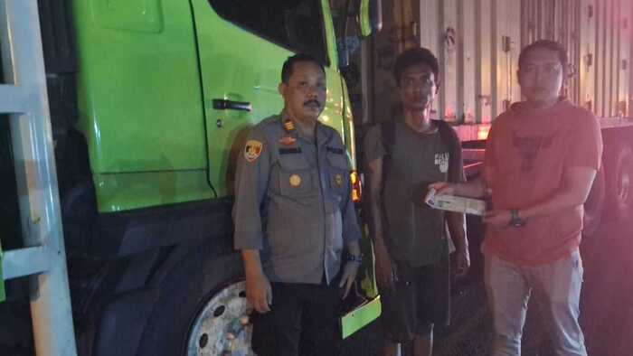 Amankan Truck Tronton Muatan Batubara Illegal