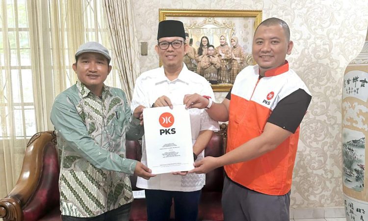 Dukungan Politik Terus Mengalir, Giliran PKS Usung Teddy Meilwansyah di Pilkada OKU 2024