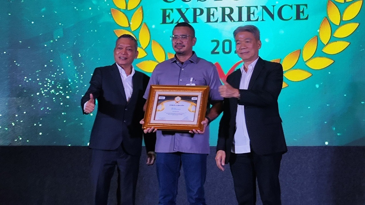 Bank Sumsel Babel Raih Platinum Service Excellence 10 Tahun Berturut-turut