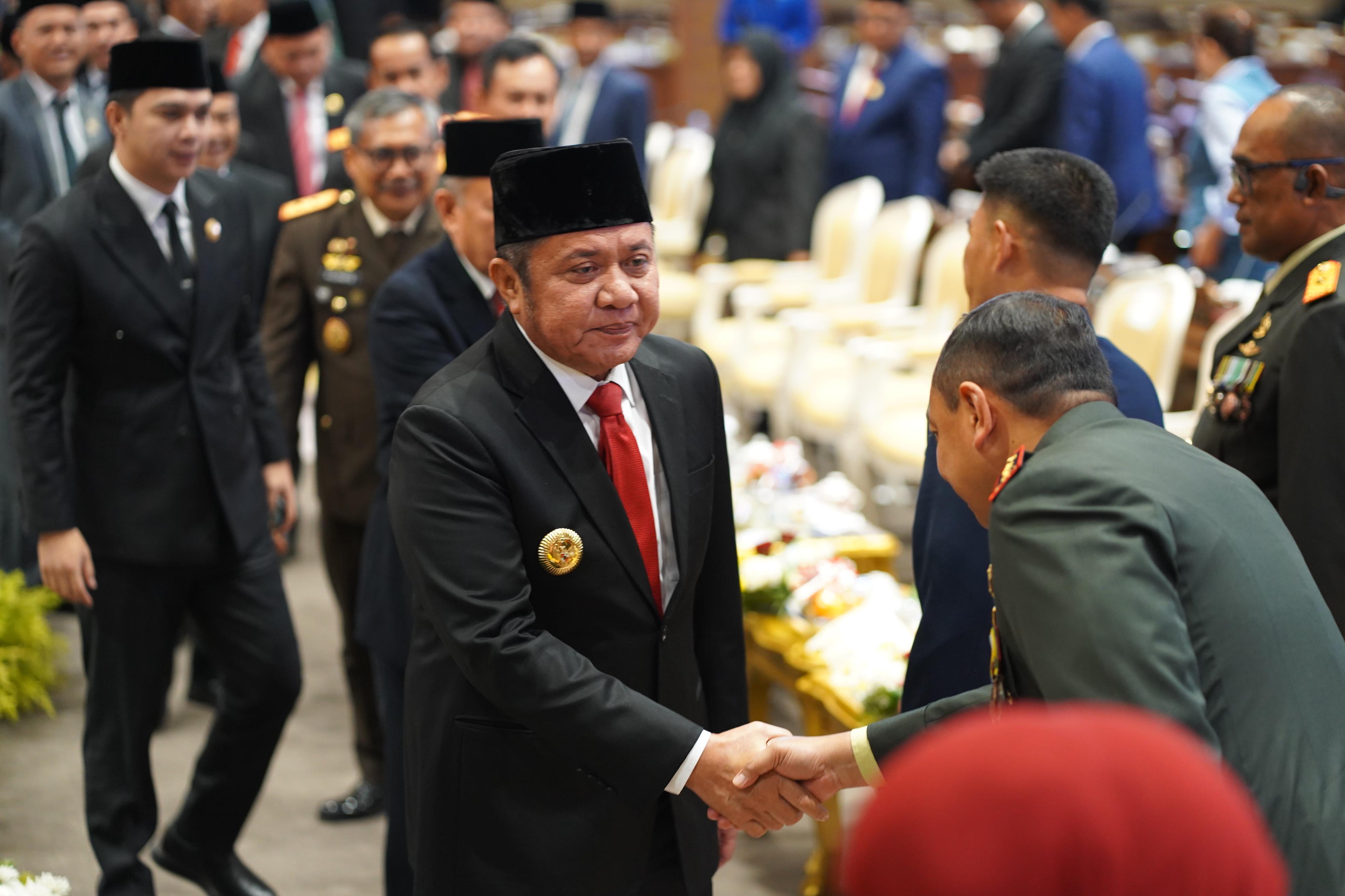 Gubernur Herman Deru dan Wagub Cik Ujang Khidmat Ikuti Pidato Kenegaraan Perdana Presiden Prabowo