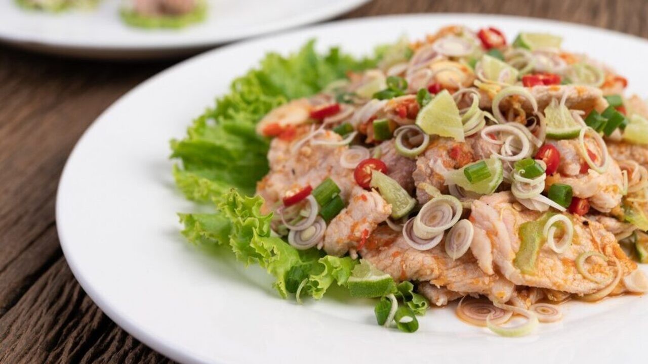 Ikan Tuna Sambal Matah, Perpaduan Rasa Nusantara yang Kian Digemari