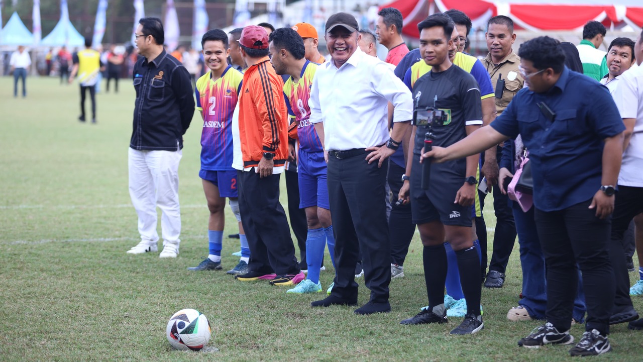 Sportivitas Demokrasi: Turnamen Sepak Bola Antar Parpol Pertama di Indonesia Resmi Dibuka di Sumsel