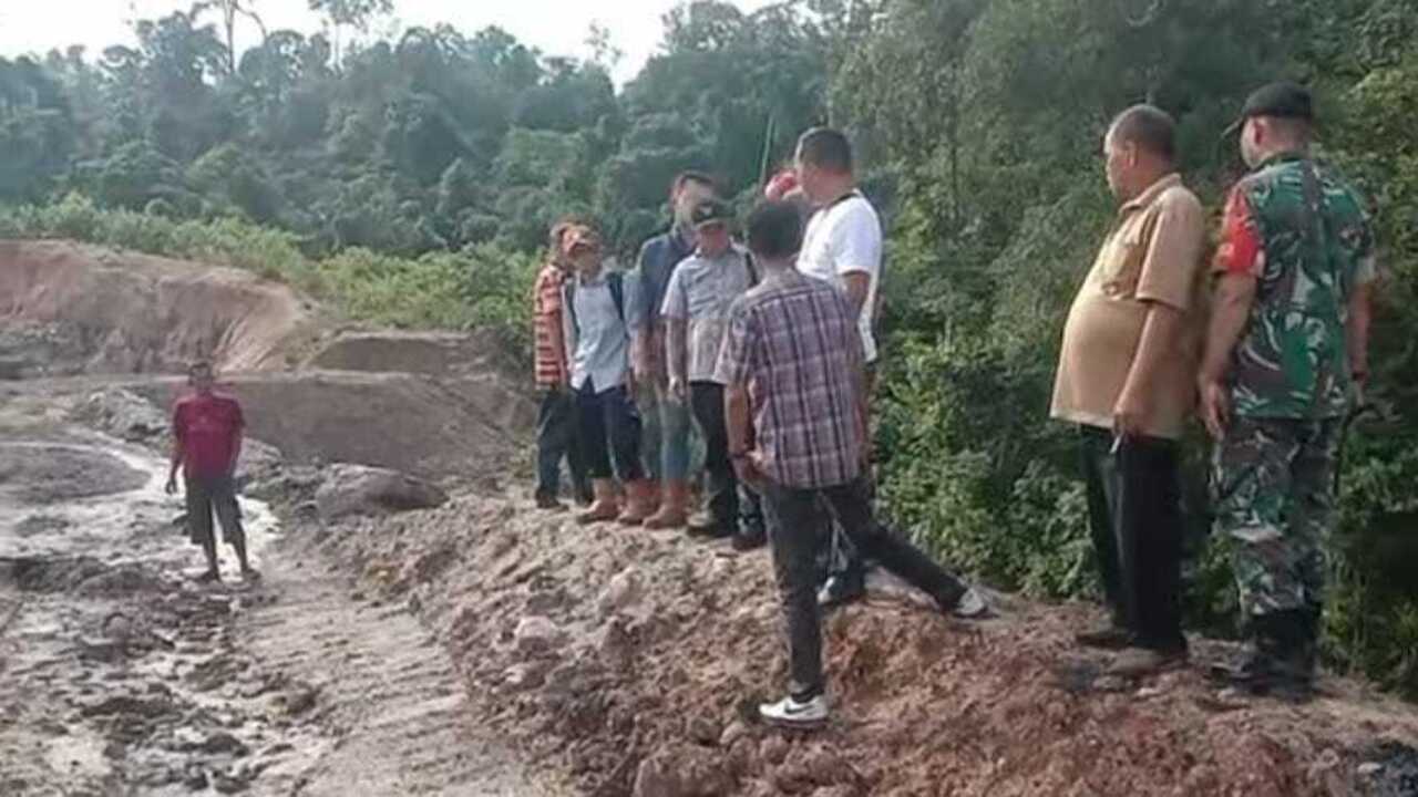 Air Sungai Wal Keruh Berhari-hari, Tambang Batubara Gunung Kuripan Disorot