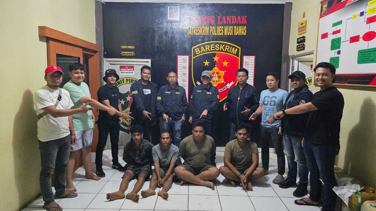 Empat dari Lima Komplotan Pencuri Minyak PT Pertamina Field Pendopo Dibekuk, Dua Ton Kondensat Diamankan