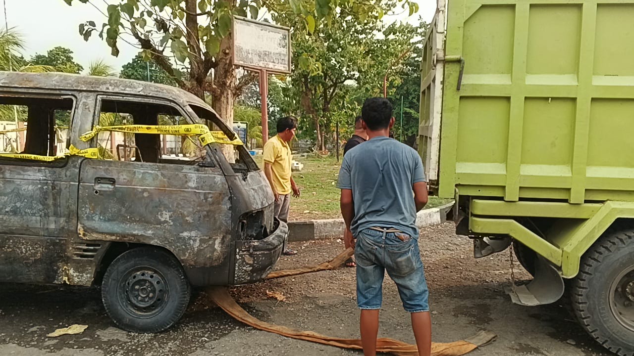Tangki Mobil Bocor Saat Isi BBM