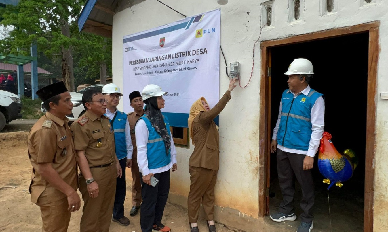 PLN UID S2JB Bersama Pemkab Musi Rawas Resmikan Jaringan Listrik di Desa Sindang Laya dan Desa Mukti Karya