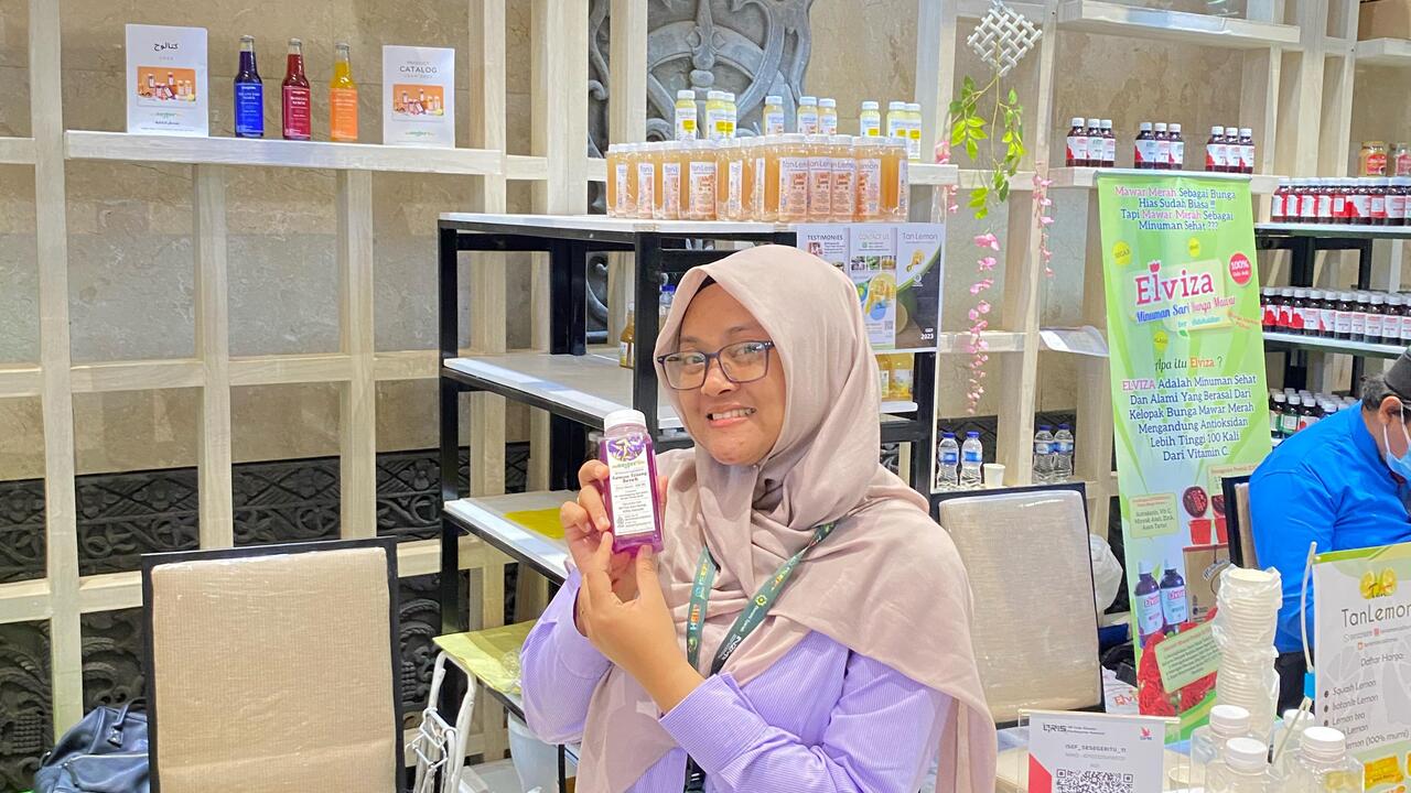 Manfaatkan LinkUMKM BRI, Produsen Minuman Ini Tingkatkan Ketrampilan dan Mampu Perluas Skala Usaha