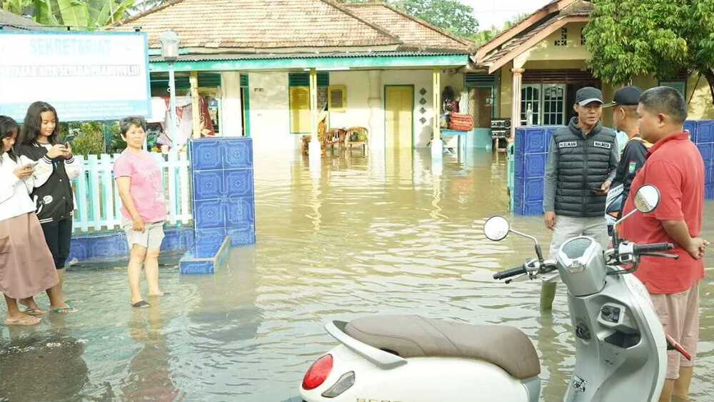 Hujan Deras, Prabumulih Dikepung Banjir!! Ribuan Warga Terdampak