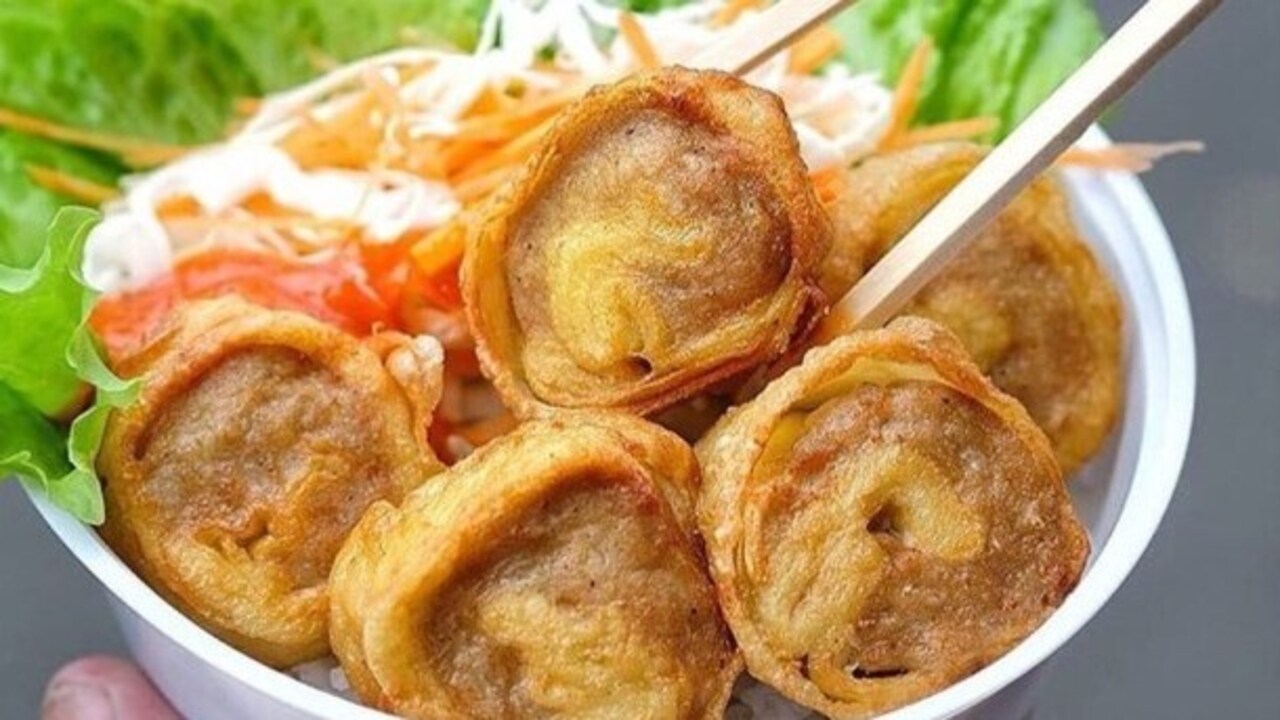 Tren Chicken Egg Roll Kian Digemari, Dari UMKM hingga Hotel Berbintang