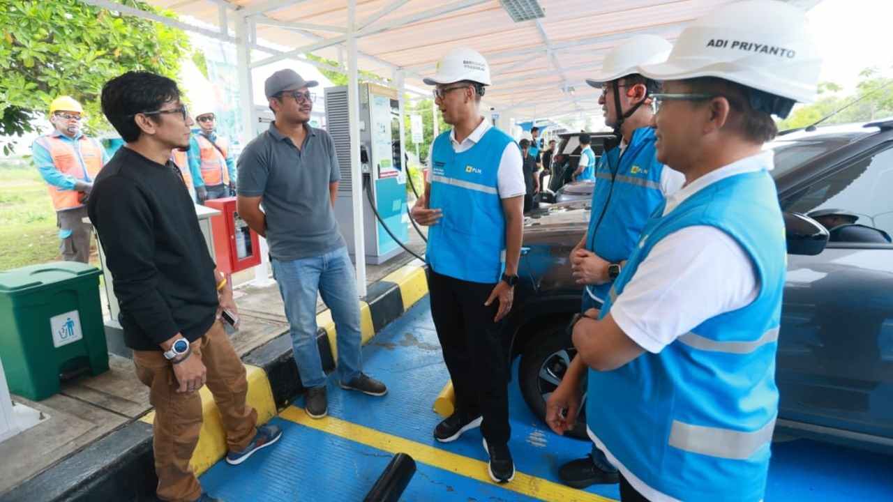 PLN Catat Pengisian Daya EV Lampaui Total Periode Nataru Tahun Lalu