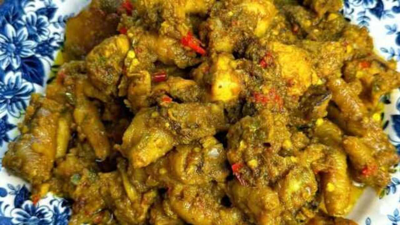 Ayam Masak Kuning Kuliner Khas Indonesia yang Lezat dan Menggugah Selera