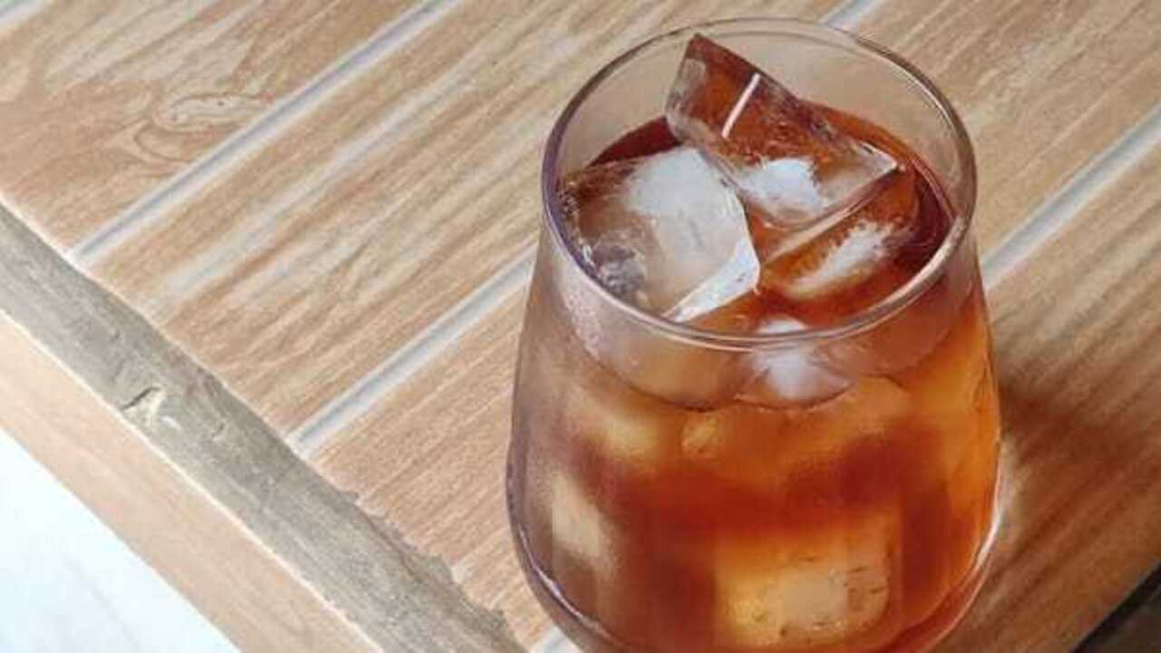 es Teh Seger : Minuman Penyegar yang Selalu Diminati