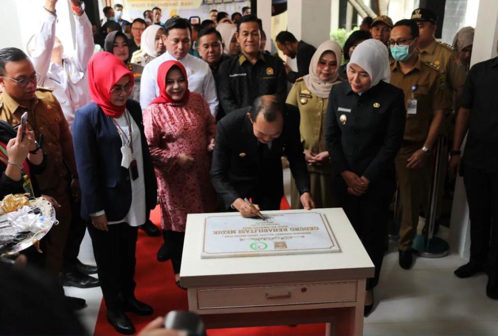 Gedung Rehabilitas Medik RSUD BARI Telah Diresmikan, Begini Harapan Walikota Palembang...