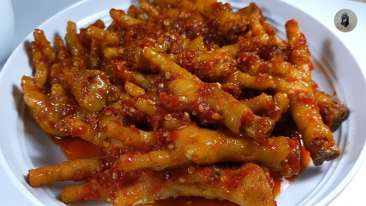 Ceker Mercon Pedas Manis, Sensasi Kuliner yang Kian Digemari Pecinta Makanan Pedas