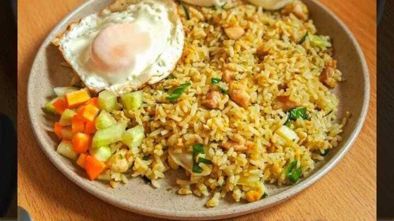 Lezat dan Menggoda, Ini Resep Nasi Goreng Cabe Ijo ala Cafe yang Bikin Ketagihan!